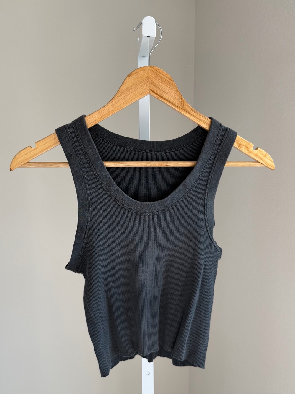 Brandy Melville Black Connor Ribbed Scoop Tank
